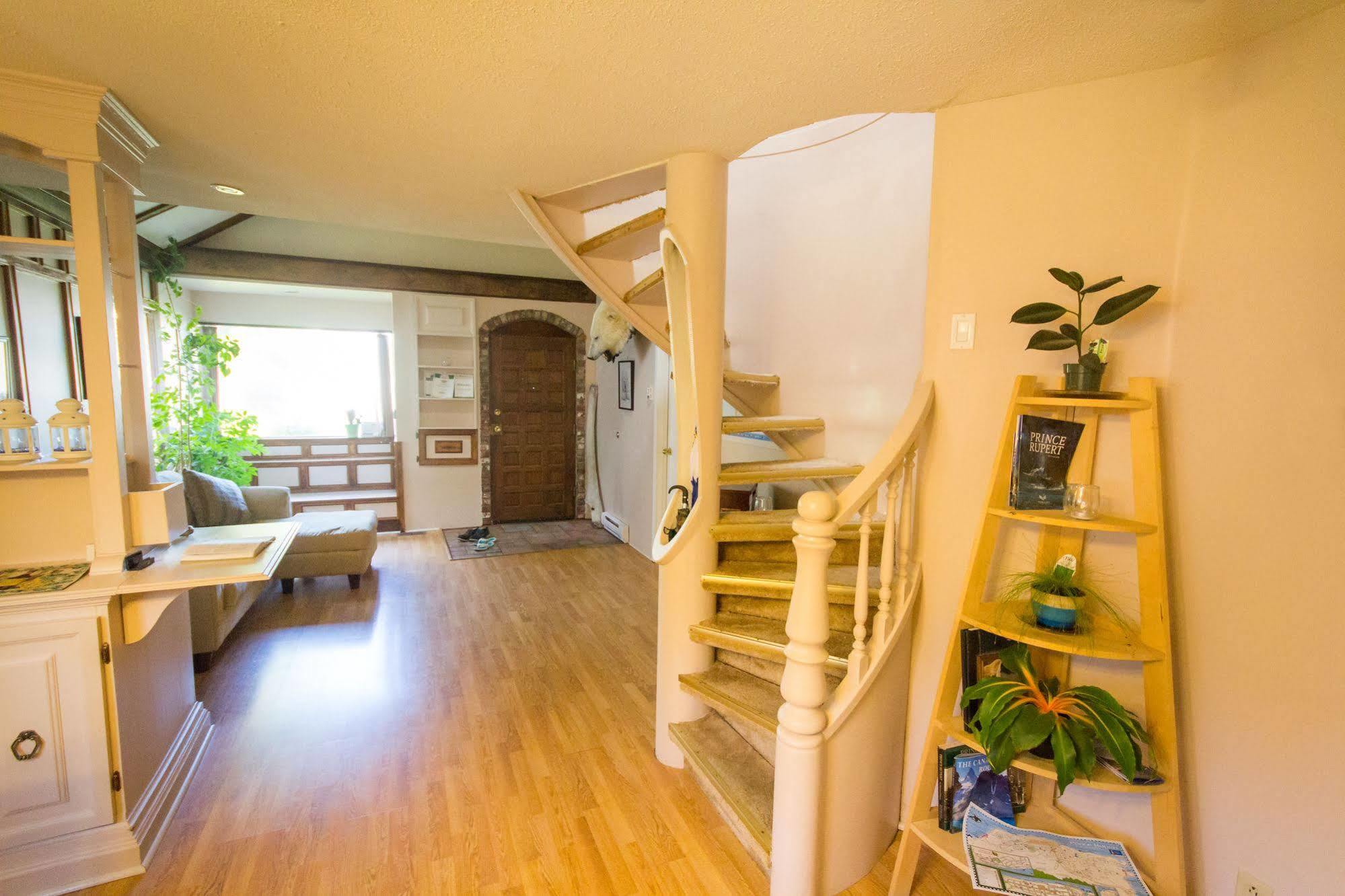 Tall Trees Bed & Breakfast Prince Rupert Bagian luar foto